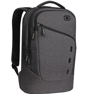 Compact Technical Rucksack Ogio NEWT 15 Dark Static